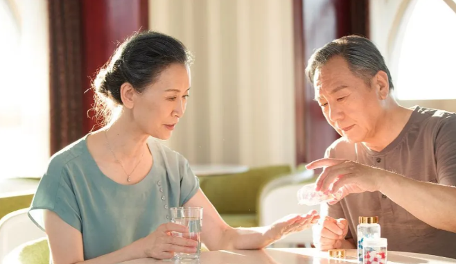 灵芝孢子油—血液的“清道夫”，降血压，改善心脑血管疾病