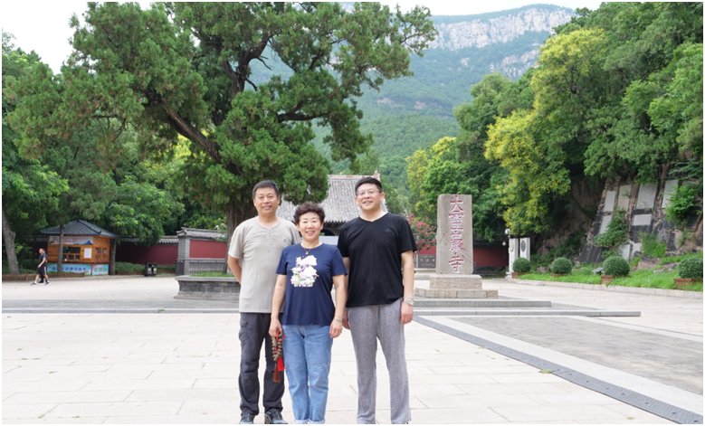 自驾近千公里,宁波朋友参加一味成方泰山灵芝采摘节